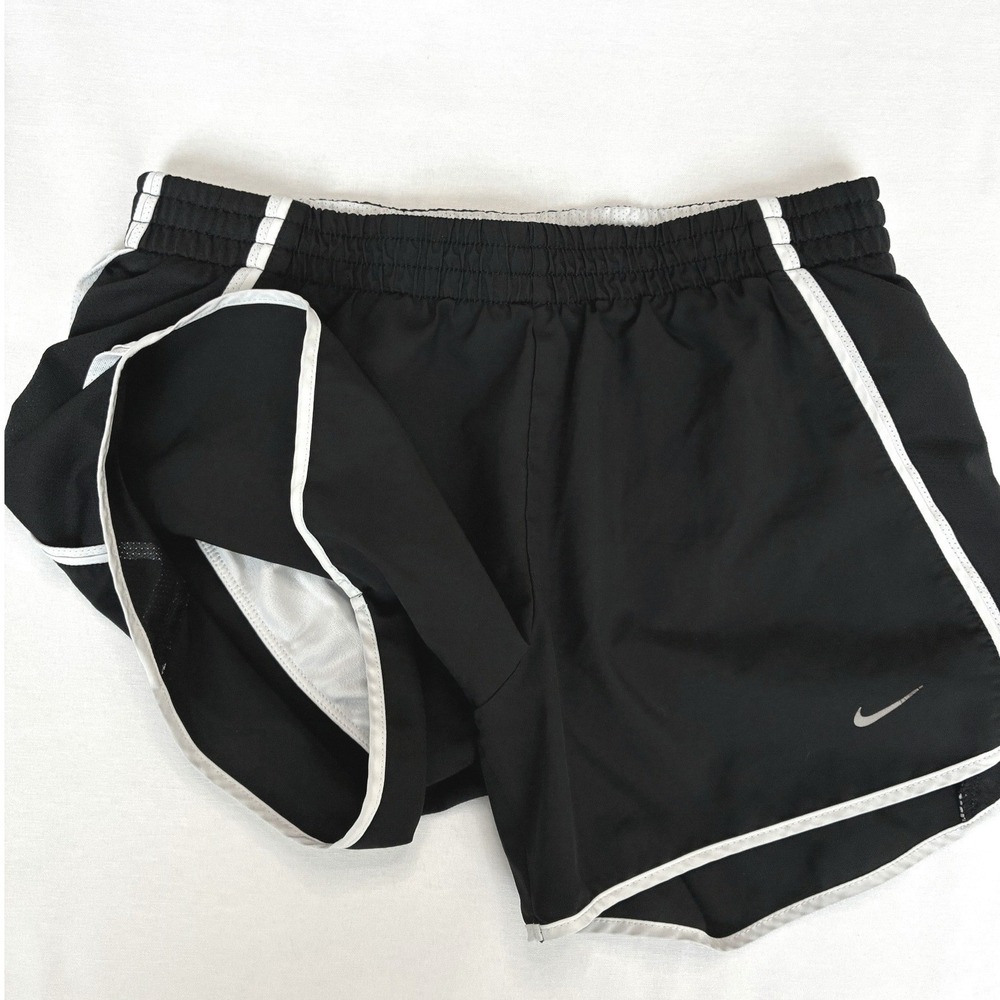 Nike Dri-FIT Shorts Black White Women's Size Small 3.75 Inch Inseam